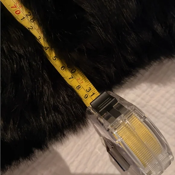 Black Rabbit Fur Vest - Picture 12 of 12